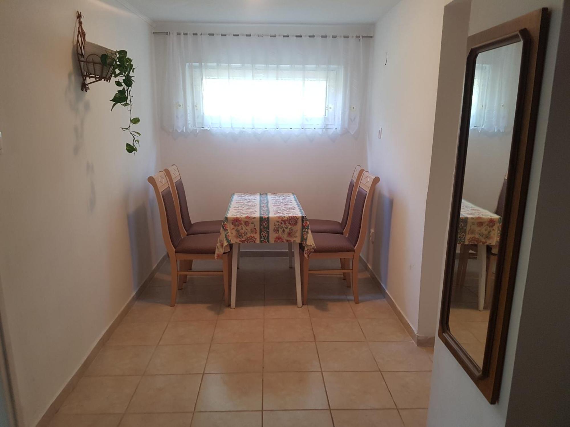 Kriszta Apartmanhaz Appartement Balatonlelle Buitenkant foto